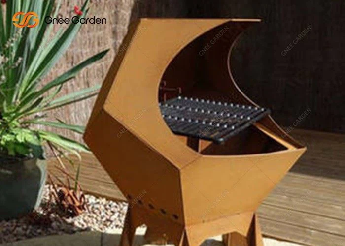 Backyard Rusted Bbq Grill