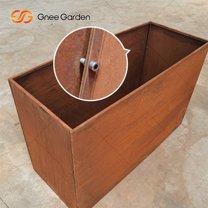 Rectangular Corten Steel Planter Boxdetail