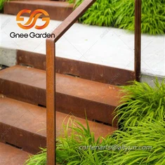 वेदरिंग स्टील आउटडोर सर्पिल सीढ़ी